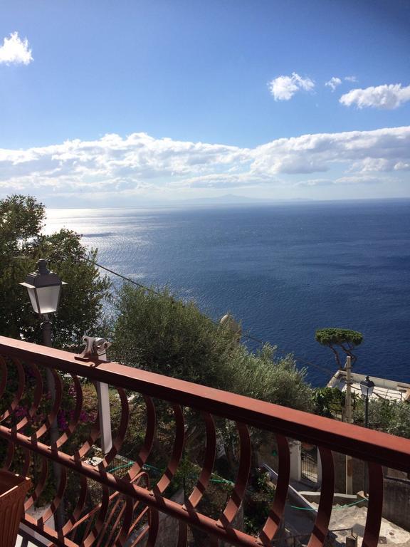 La Pizzerella Di Amalfi Lejlighed Eksteriør billede